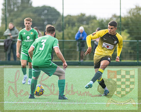 Bishops Cleever 0 v Chesham Utd 0 (104 of 365)