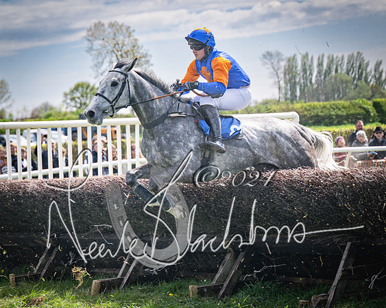 Race 2 - The Elliott of London maiden race (82 of 137)