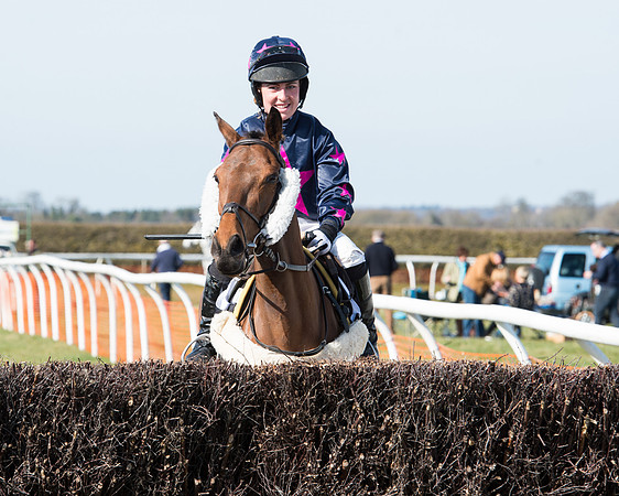 Race 2 - Open Maiden Div 2 (46 of 124).jpg