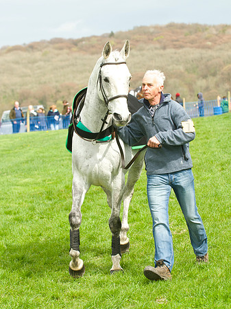 Kimblewick Point to Point at Kingston Blount Racecourse on Saturday 12th April 2014