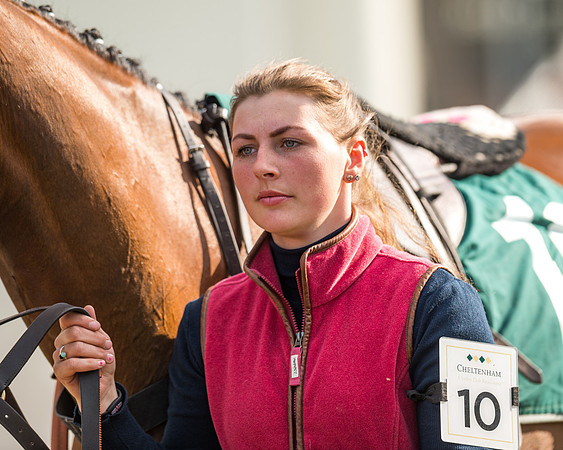 Race 2  -  Intermediate Point to Point Hunters' Steeple Chase (40 of 277)