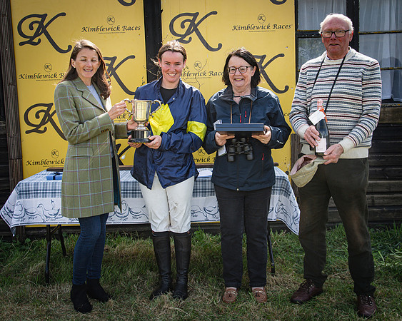 Race 3 - The Richardsons chartered Accountants Conditions Race [Level Three] for Novice Riders (116 of 117)