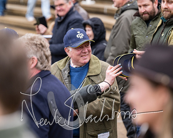 Race 5 - Mares Open  (99 of 129)