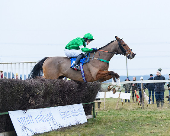 Race 8 - Oprn Maiden Div 2 (47 of 108)
