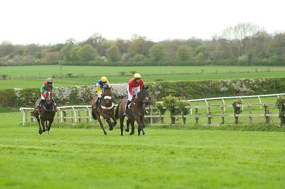 Kimblewick Hunts Point to Point at Kingston Blount Racecourse on Saturday 12th April 2014 Race 1 Confined Hunts Race.