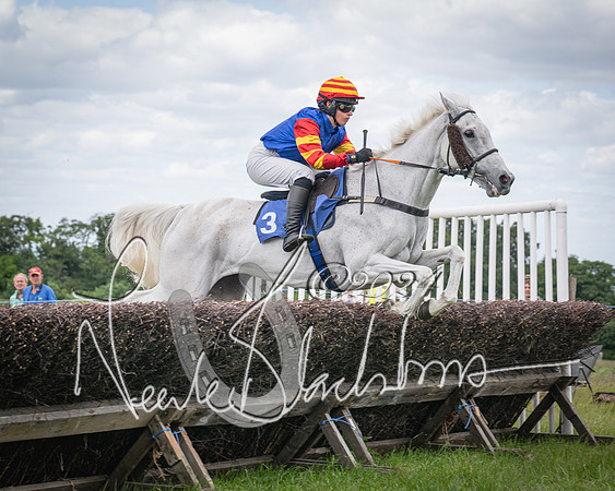 Race 2 - PPORA Members conditions race for Novice riders (60 of 127)