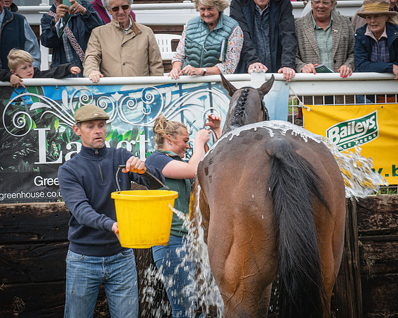 Race 6 - 2M4F Maiden (64 of 85)
