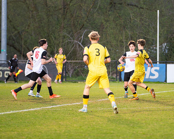 Game 1 - Kings Langley 0 v 3 Young Generals (203 of 259)-Enhanced-NR