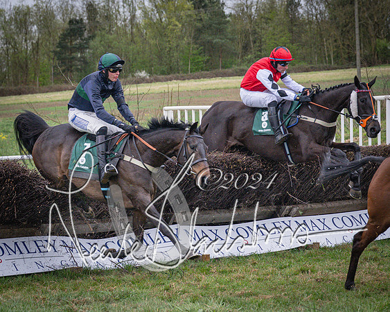 Race 7 - The Jockey Club maiden race for Mares and Fillies only (83 of 96)