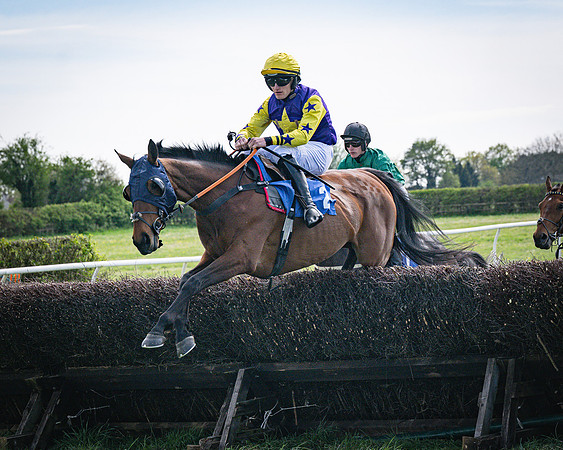 Race 3 - The Richardsons chartered Accountants Conditions Race [Level Three] for Novice Riders (25 of 117)