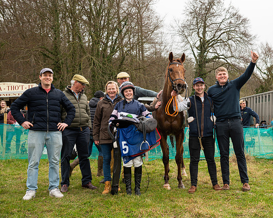 Race 2 - Veteran Horse (141 of 153)