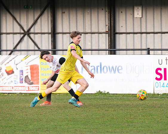 Game 1 - Kings Langley 0 v 3 Young Generals (32 of 259)-Enhanced-NR