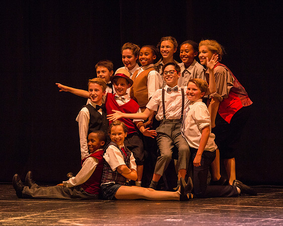 Singing in th Rain -  Thursday - Act 1  (50 of 360)