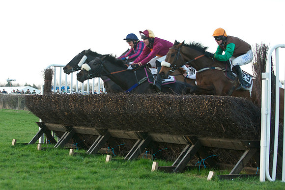 Race 9 -  37