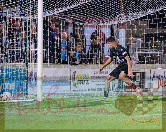 Chesham Utd 3 v 1 Chippenham Town (376 of 416)