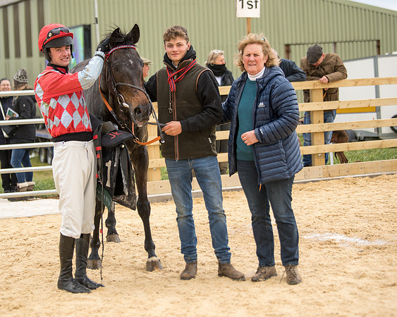 Race 3 - Owner Trainer conditions (122 of 132)