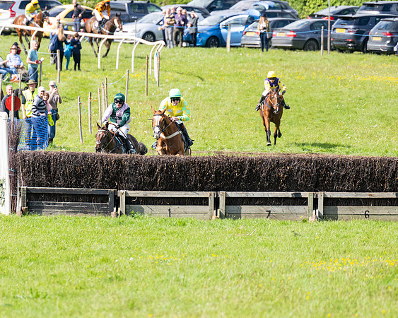 Race 4 -  2M4F Conditions  (73 of 102)