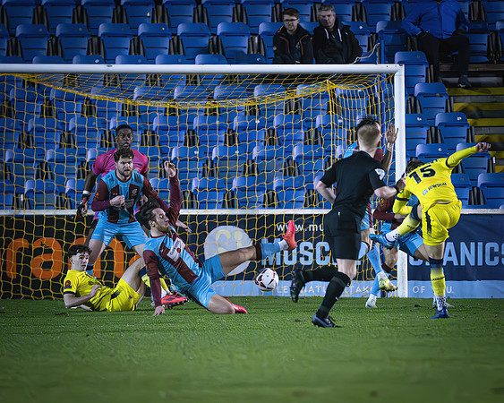 Farnborough 2 Chesham Utd 1 (71 of 368)