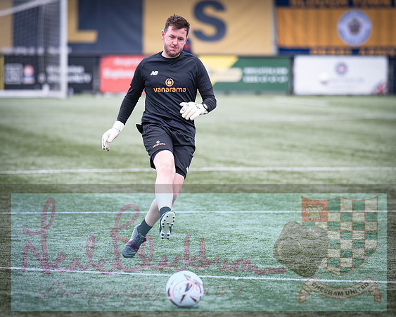 Slough Town 1 Chesham Utd 1 (14 of 517)