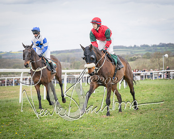 Race 5 - Grassroots Riders race (33 of 135)