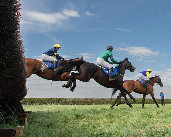 Race 3 - The Richardsons chartered Accountants Conditions Race [Level Three] for Novice Riders (38 of 117)