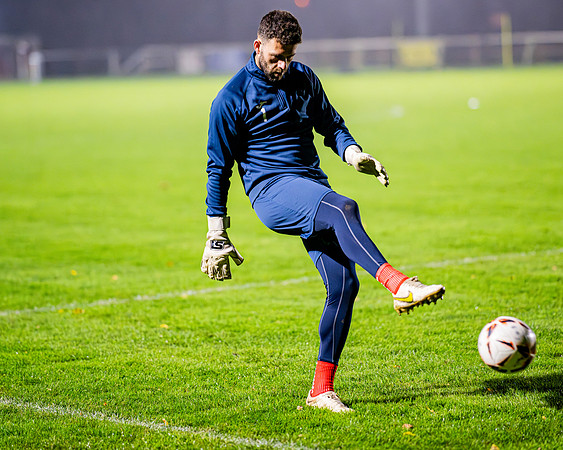 Amersham Town v Chesham Utd (20 of 426)