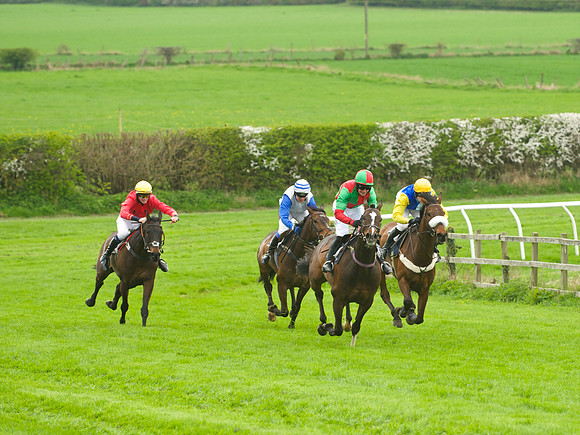 Kimblewick Hunts Point to Point at Kingston Blount Racecourse on Saturday 12th April 2014 Race 1 Confined Hunts Race.