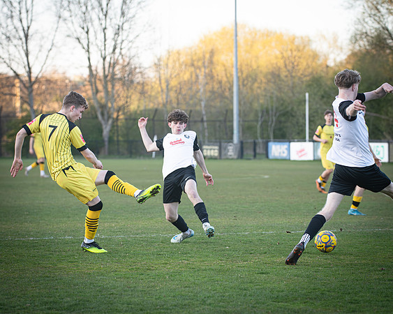 Game 1 - Kings Langley 0 v 3 Young Generals (15 of 259)-Enhanced-NR