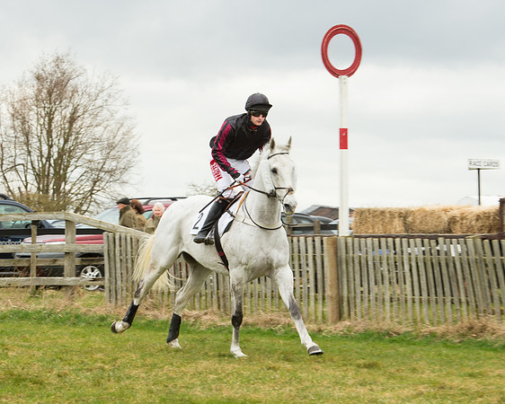 Race 1 - Hunt Club Members race (20 of 75).jpg