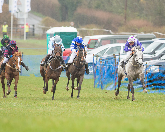 Pony Race 3 (14 of 40).jpg