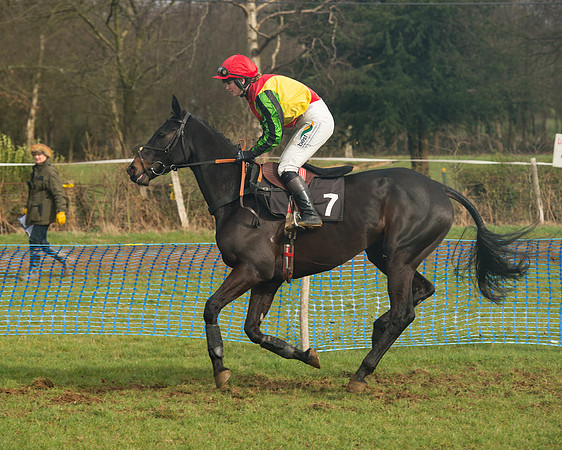 Race 4 - Open Maiden (49 of 110).jpg