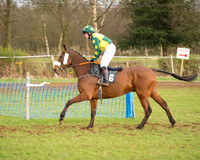 Race 6 - Novice Riders (19 of 79).jpg