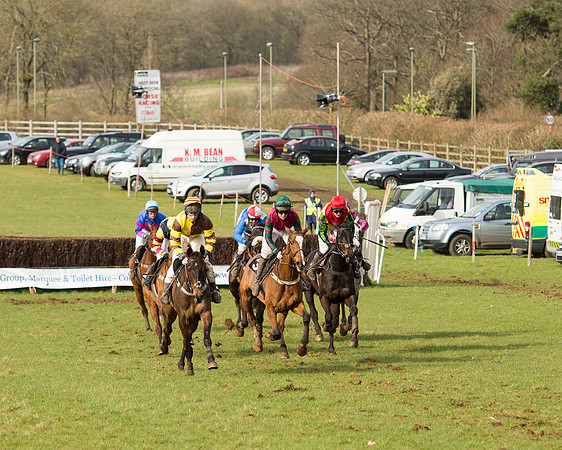 Race 4 - Open Maiden (71 of 110).jpg