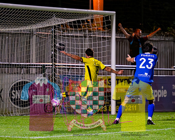 Totton 1 v 1 Chesham United (237 of 282)