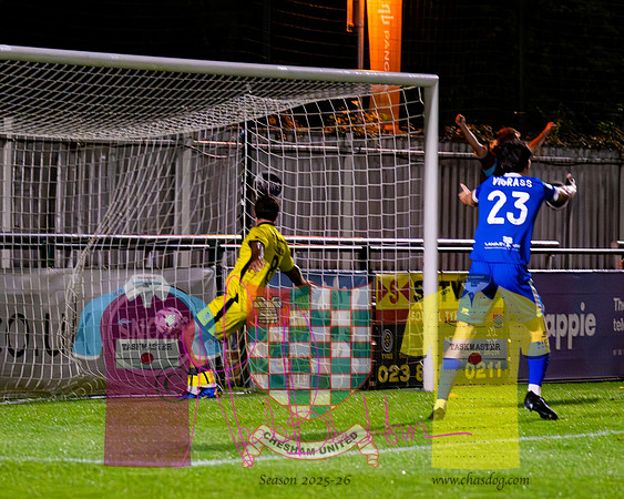 Totton 1 v 1 Chesham United (243 of 282)