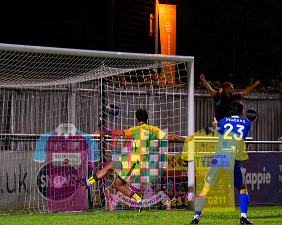 Totton 1 v 1 Chesham United (239 of 282)
