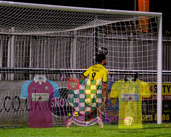 Totton 1 v 1 Chesham United (255 of 282)