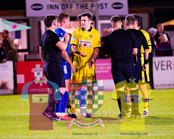 Totton 1 v 1 Chesham United (270 of 282)