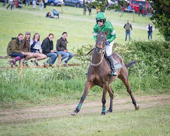 Race 6 - The sir James Shuckburgh Restricted race (13 of 85)