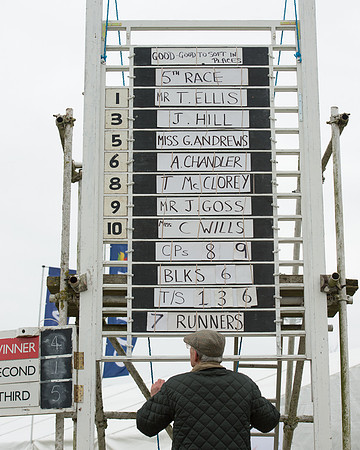 Race 5 - Open Maiden (2 of 190).jpg
