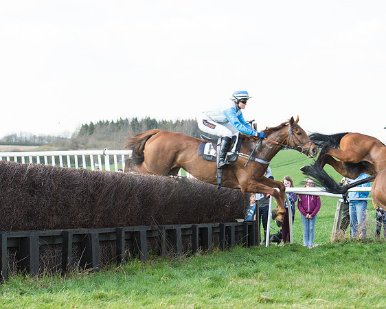 Race 5 - Restricted (41 of 93).jpg