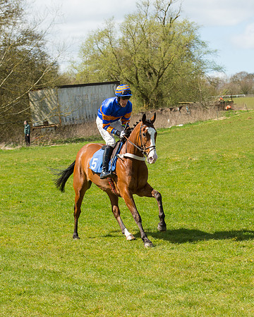 Race 1 - Hunt Club Members (4 of 91).jpg