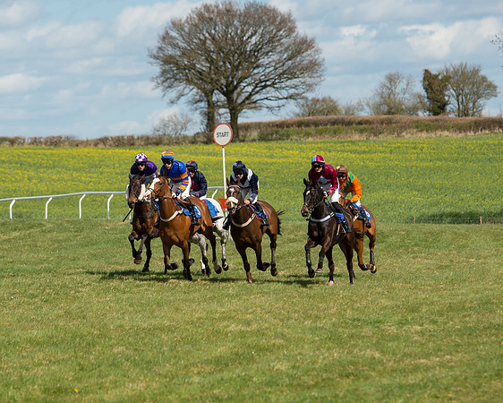Race 1 - Hunt Club Members (41 of 91).jpg