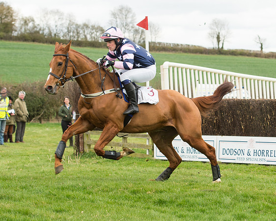 Race 2 - Confined Hunts Race (50 of 100).jpg