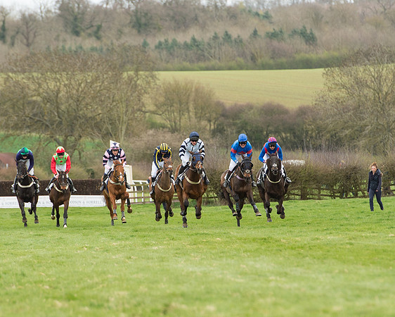 Race 2 - Confined Hunts Race (55 of 100).jpg