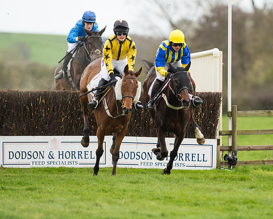 Race 3 - Ladies Open (32 of 67).jpg