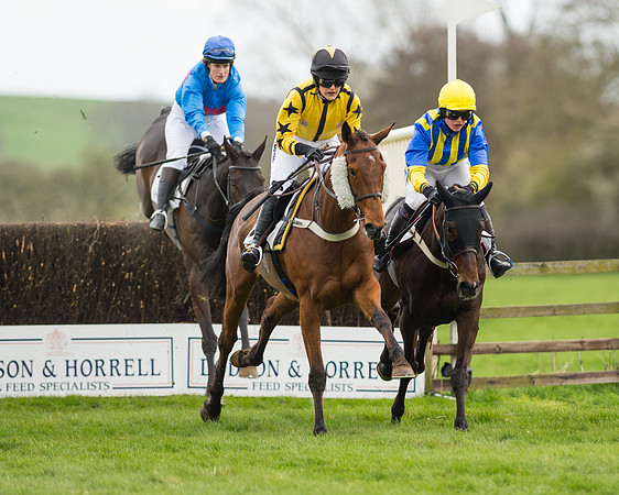 Race 3 - Ladies Open (35 of 67).jpg