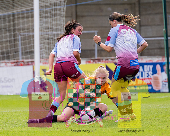 Chesham United women 1 v 3 Cambridge United Women (109 of 431)