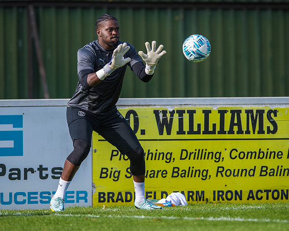 Rams @ Yate Town (23 of 344)
