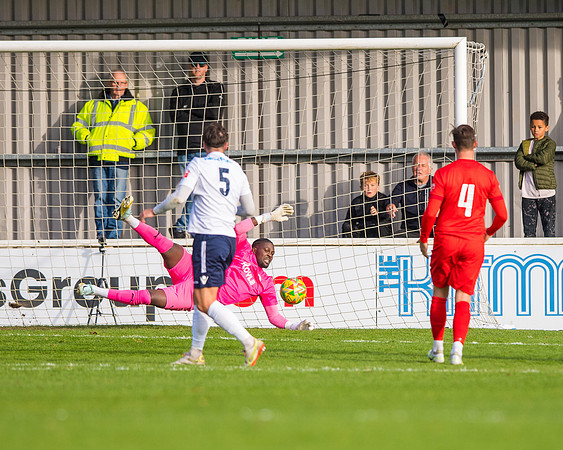 Rams @ Yate Town (295 of 344)